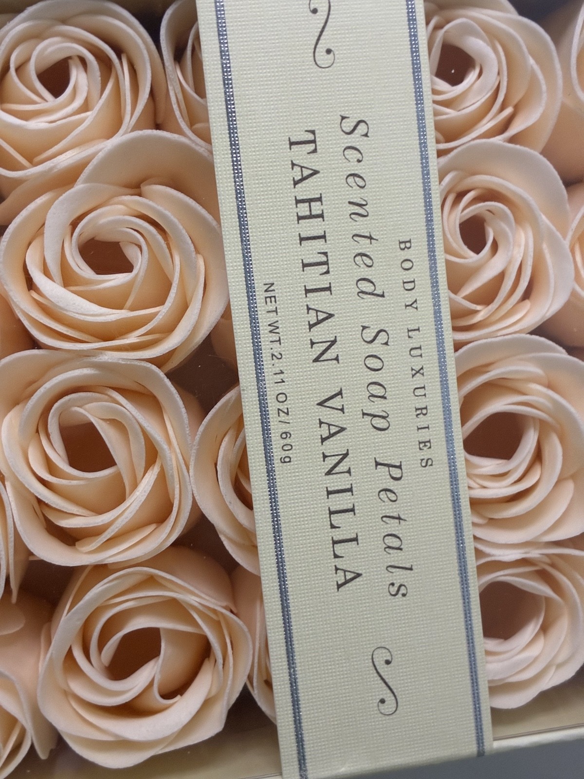 Body Luxuries Scented Soap rose Petals, Tahitian Vanilla