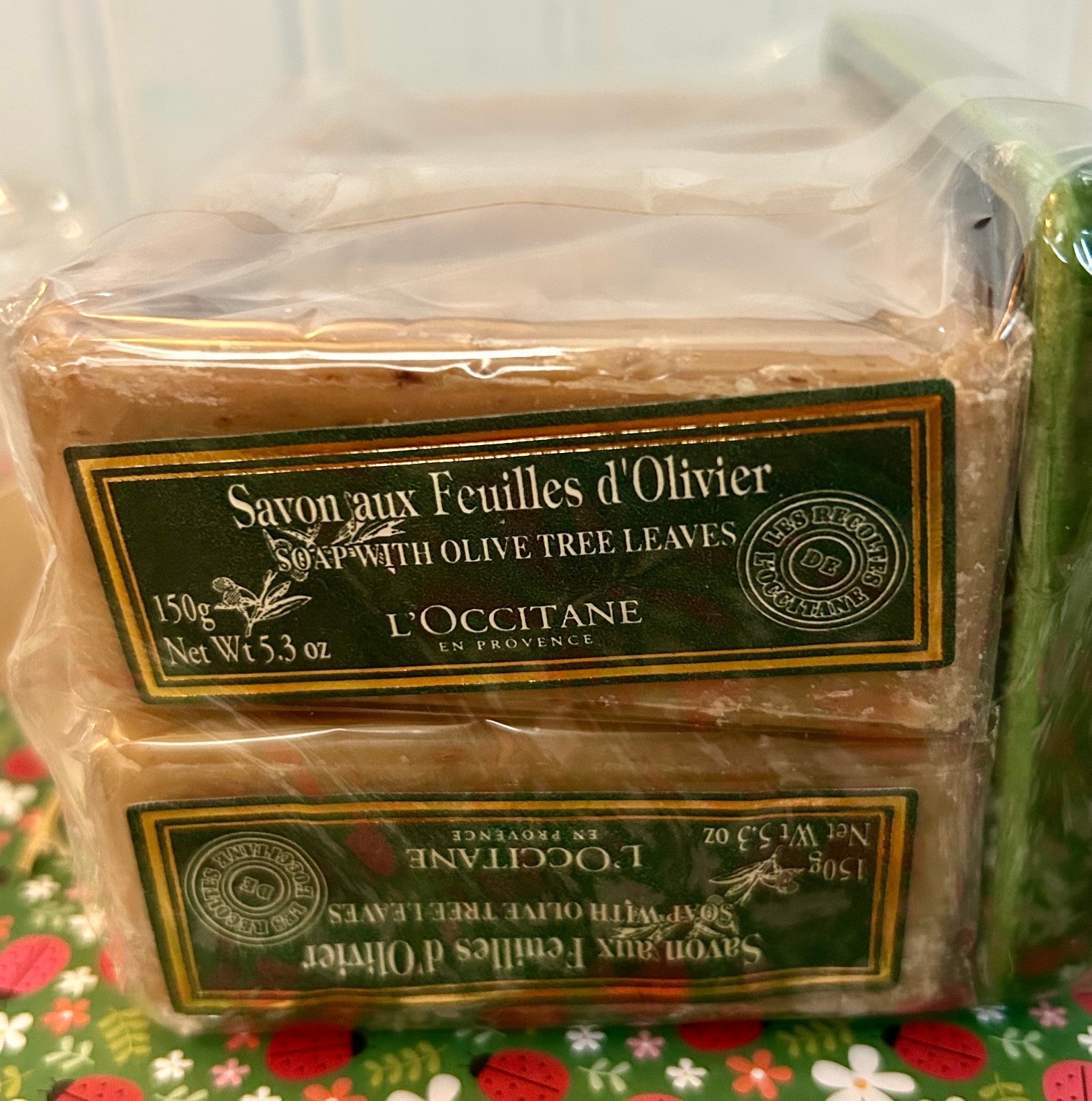 L’Occitane (4) OLIVE TREE LEAVES BAR SOAP + GREEN SOAP DISH SET 5.3 oz EA