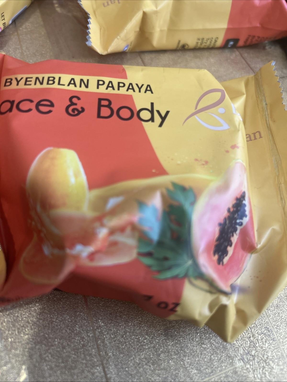 Byenblan Papaya Face & Body Soap Bar Yellow/Orange Fruit Scent 7 oz