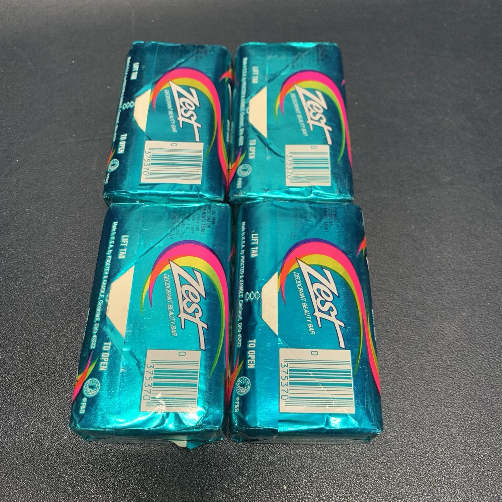 Vintage Zest Deodorant Beauty Bar 5.5 Oz Bath Size 4 Bars 1980s.