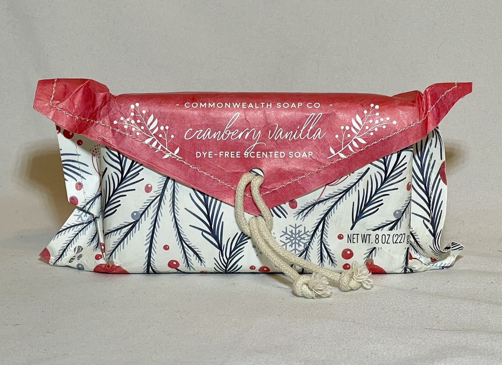Commonwealth Soap Co CRANBERRY VANILLA 8oz Bar Cruelty & Dye-Free 3X-Milled NEW