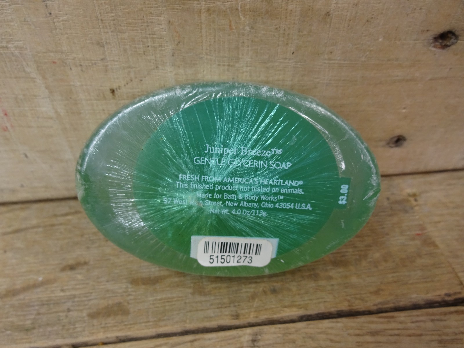 Bath & Body Works Gentle Glycerin Soap Bar 4 oz Mango Mandarin & Juniper Breeze