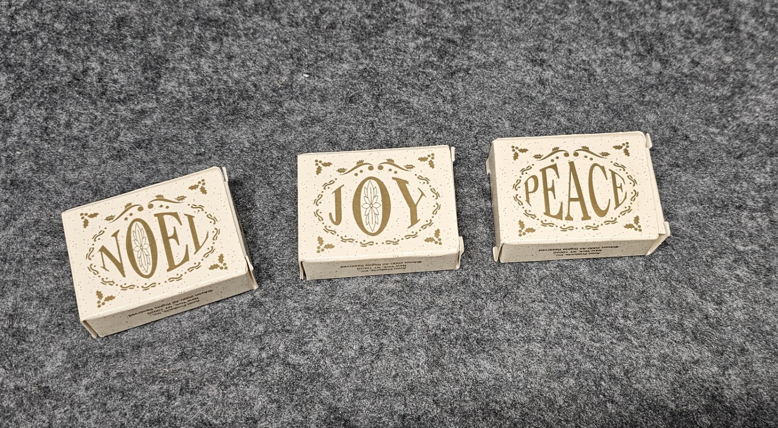 AVON Noel Peace Joy Scented Hand Soap Bars Holiday Christmas Decor Vintage New