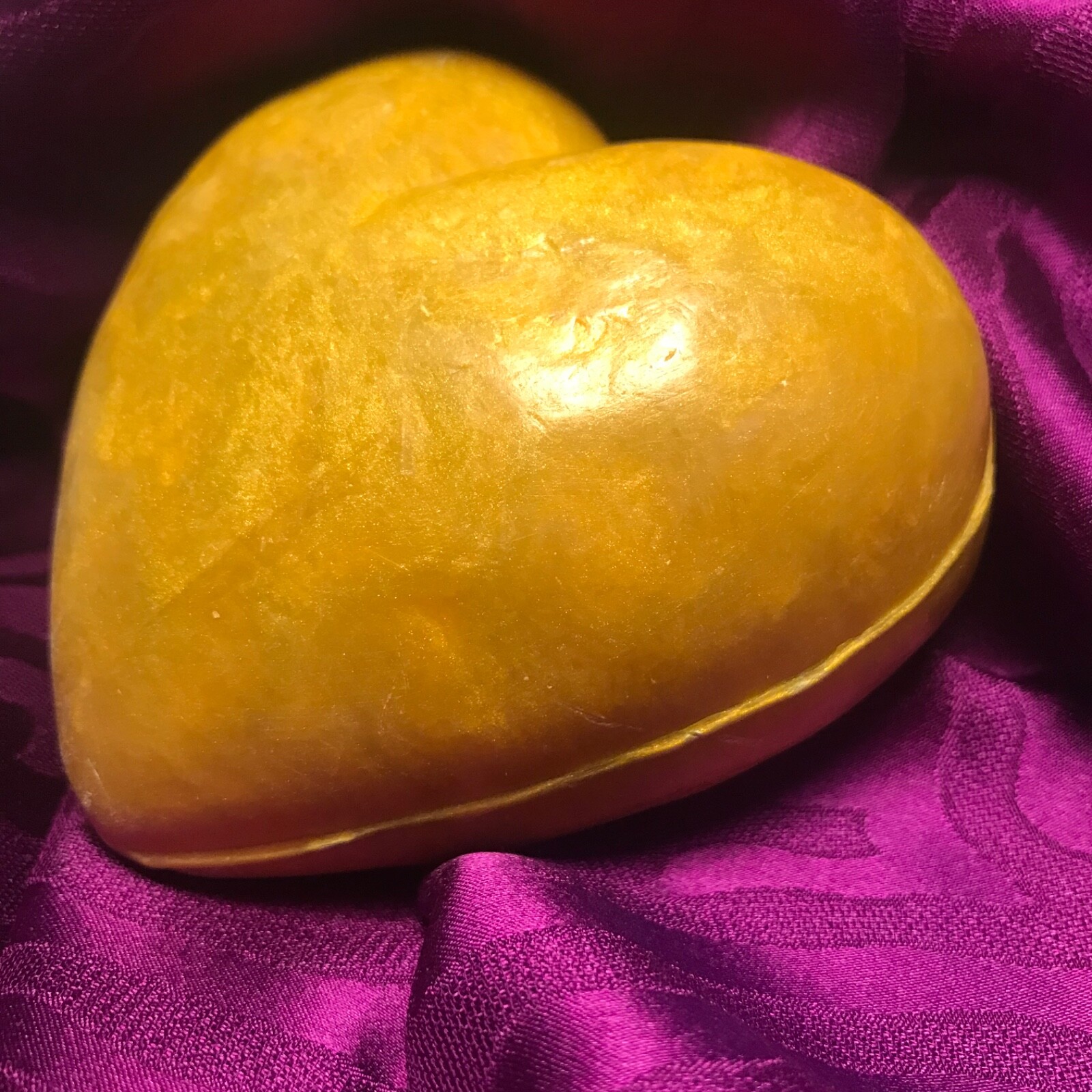 Soap Heart shaped 12.9 oz vintage new in box with ribbon ready for gifting new