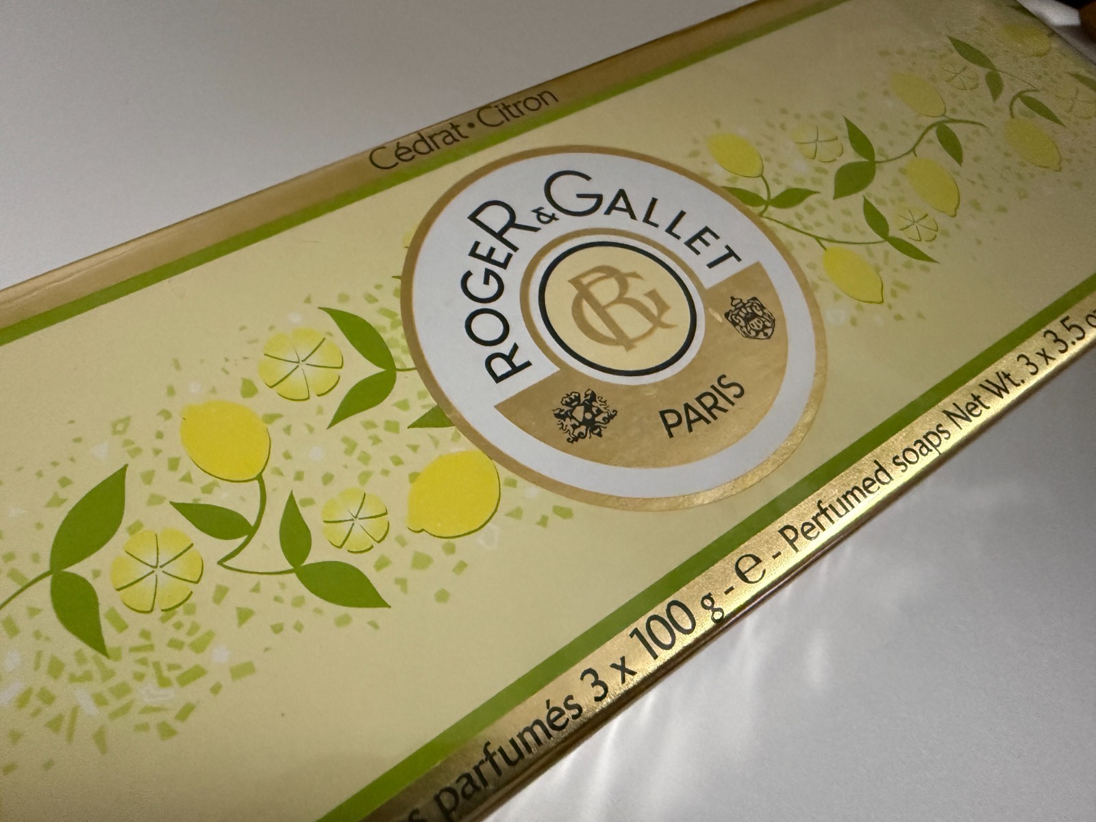 New 3 Roger & Gallet Paris Citron Perfumed Soaps 100 Grams Each French unopened