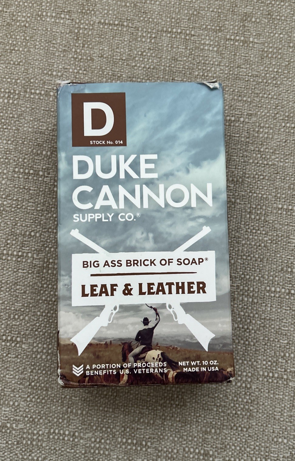Duke Cannon Leaf & Leather Big Ass Brick Soap Men’s 10oz Benefits Vets