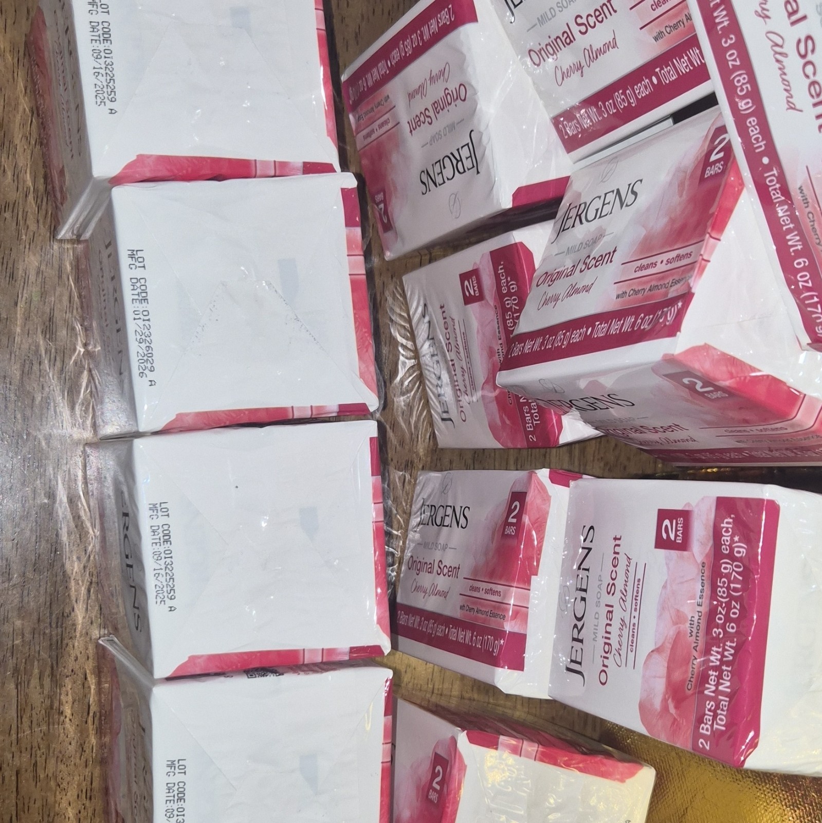 Jergens Original Scent Bar Soap Mild Cherry Almond 2 Bars 3 oz Each (Lot Of 12)