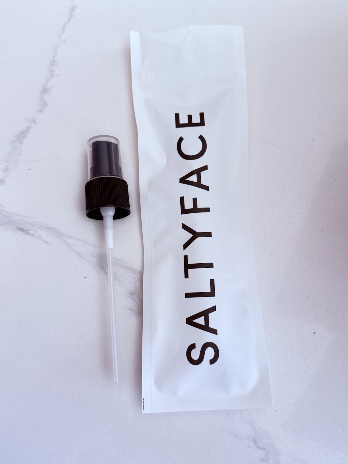10 Saltyfave black ribbed plastic fine mist sprayers clear styrene caps 3 3/4″