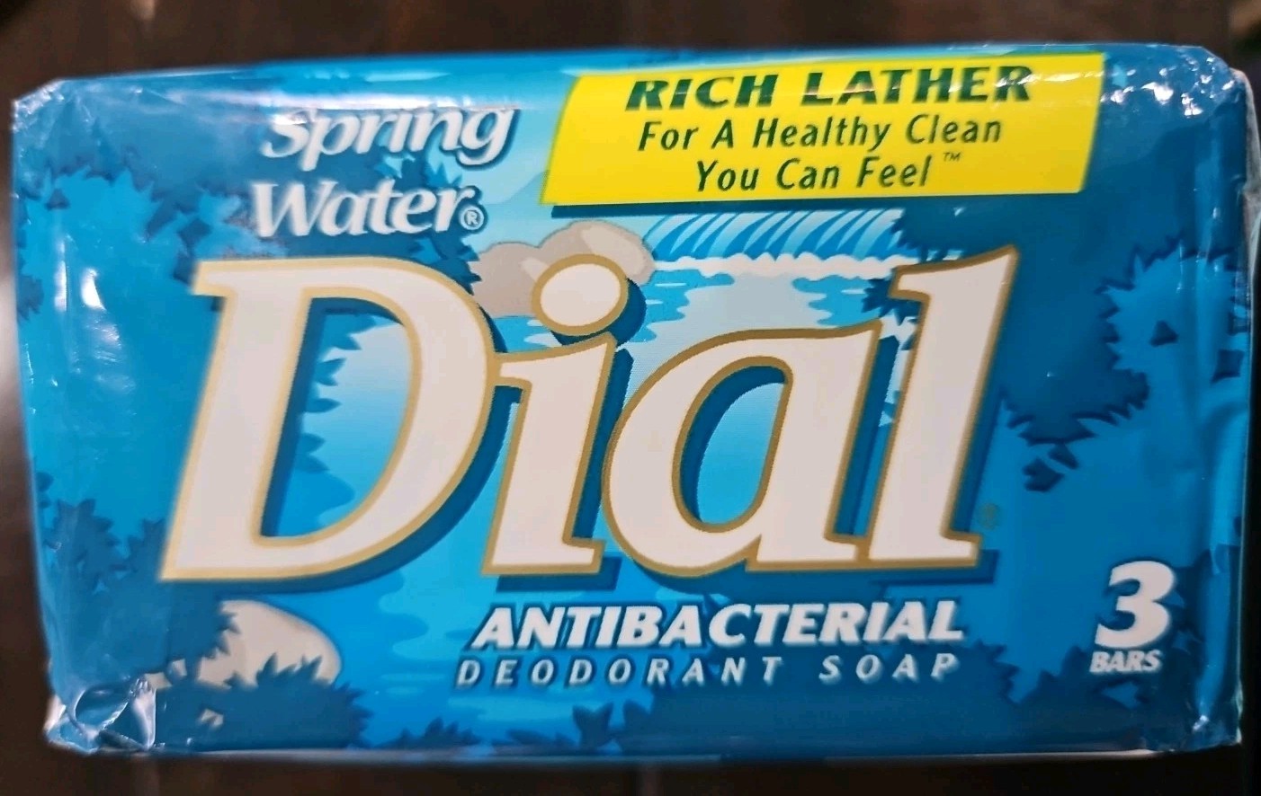 Vintage Dial SPRING WATER Antibacterial Deodorant Bar Soap, 4oz, 3ct pack Sealed