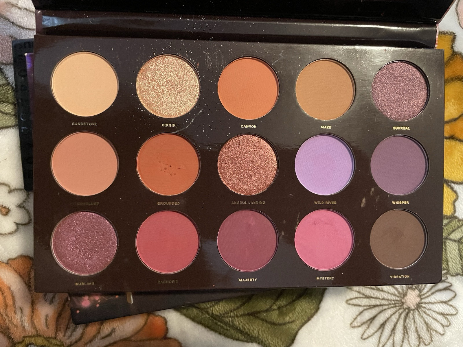 6 Pc Lot Eye Shadows