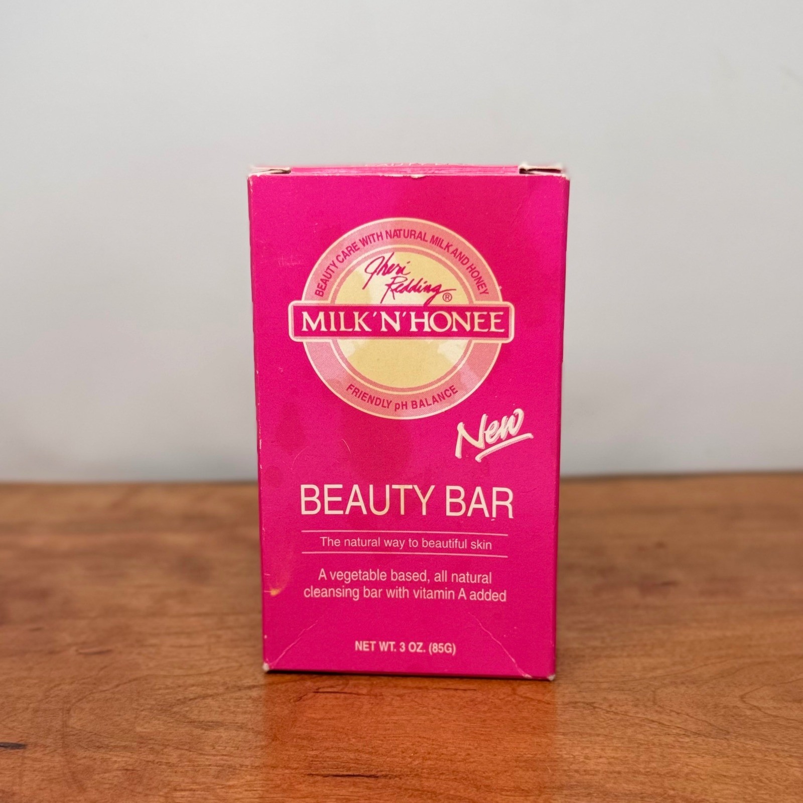 Vintage Jheri Redding Milk N Honee Beauty Bar Natural Vegetable Soap 3oz