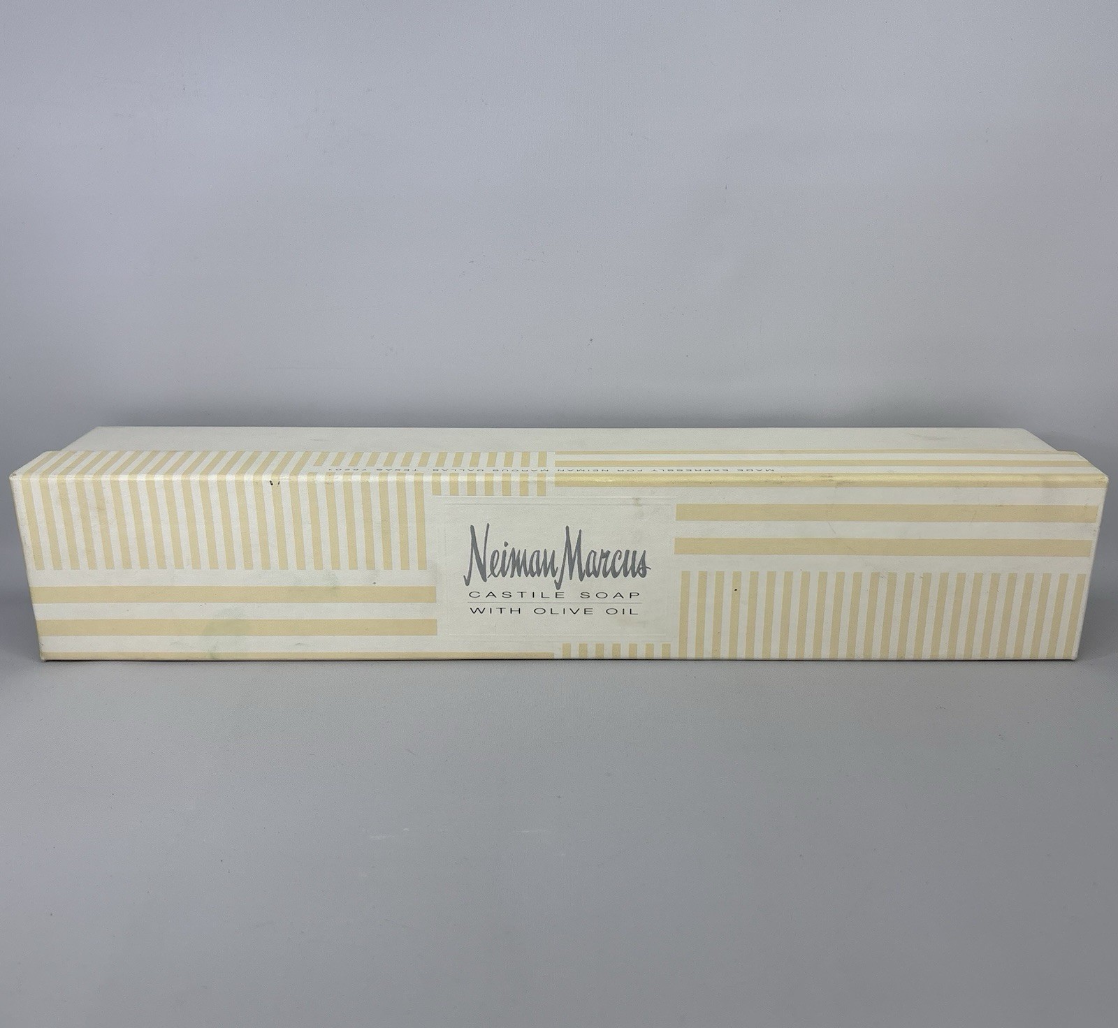 VINTAGE NEIMAN MARCUS CASTILLE SOAP WITH OLIVE OIL 13/16 – 2.5oz CAKES RARE