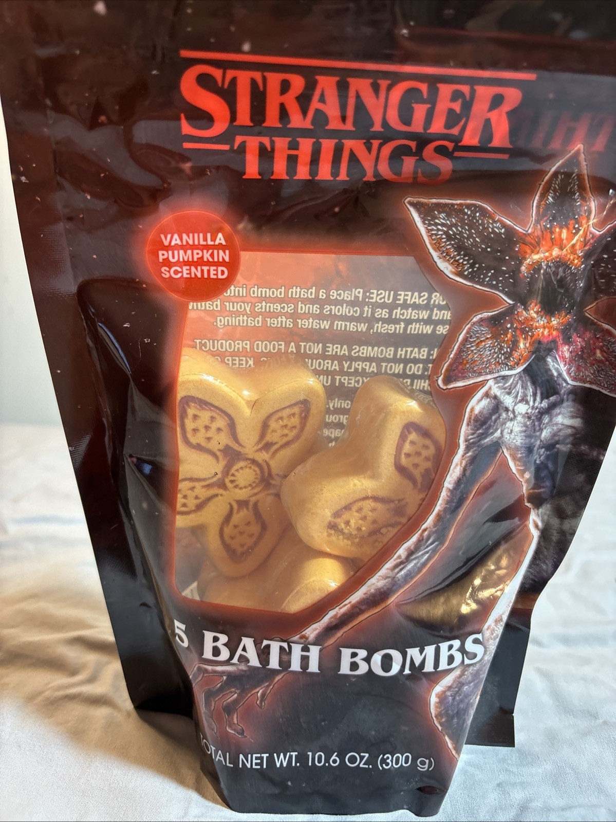 Stranger Things Molded Bath Bombs – 10.6oz/5ct Vanilla Pumpkin Scent SOLD!!!