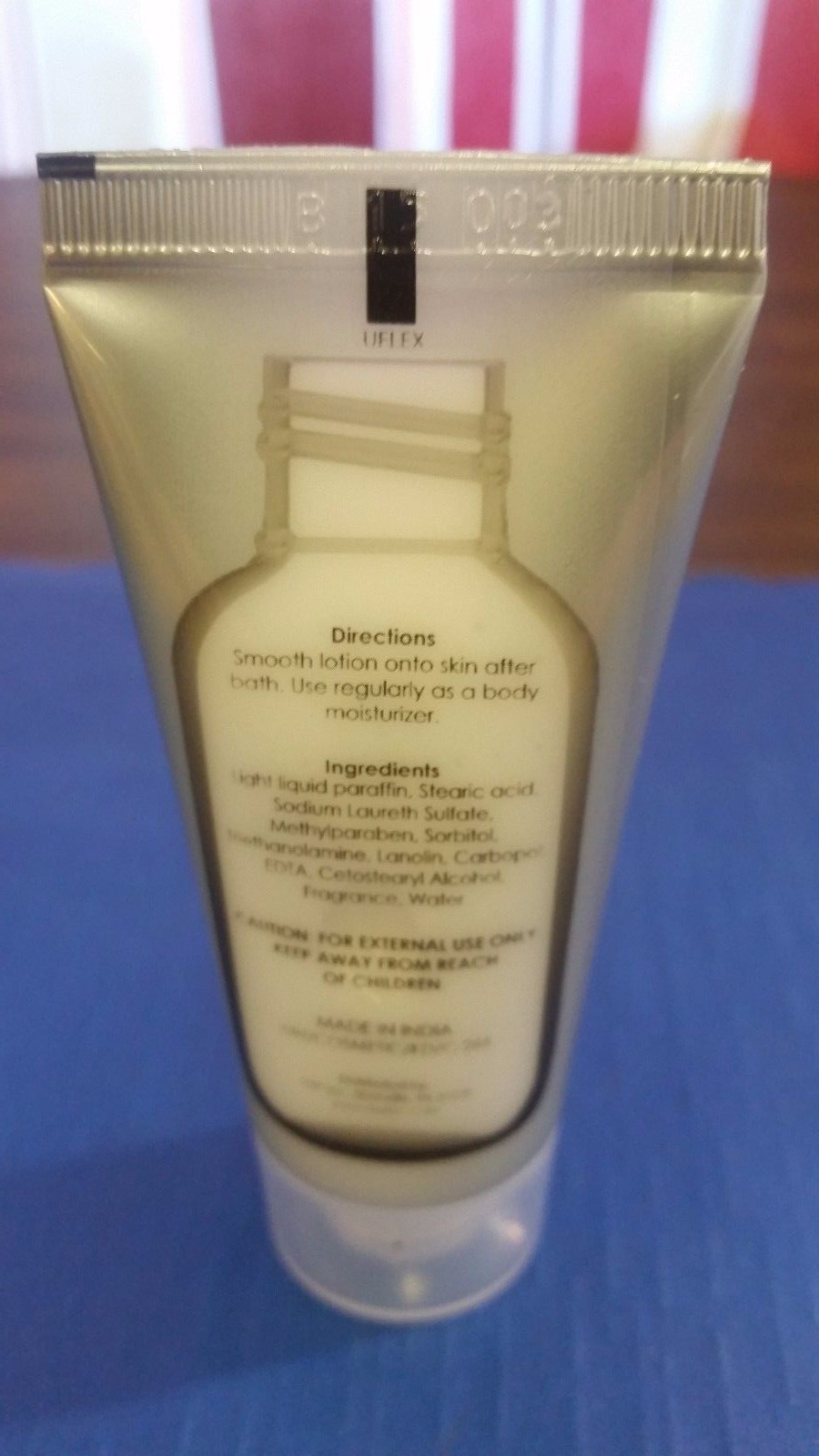 (FOUR BOTTLES) HAND & BODY LOTION TUBES 1 oz FRESH SCENT TRAVEL SIZE/MOTEL SIZE