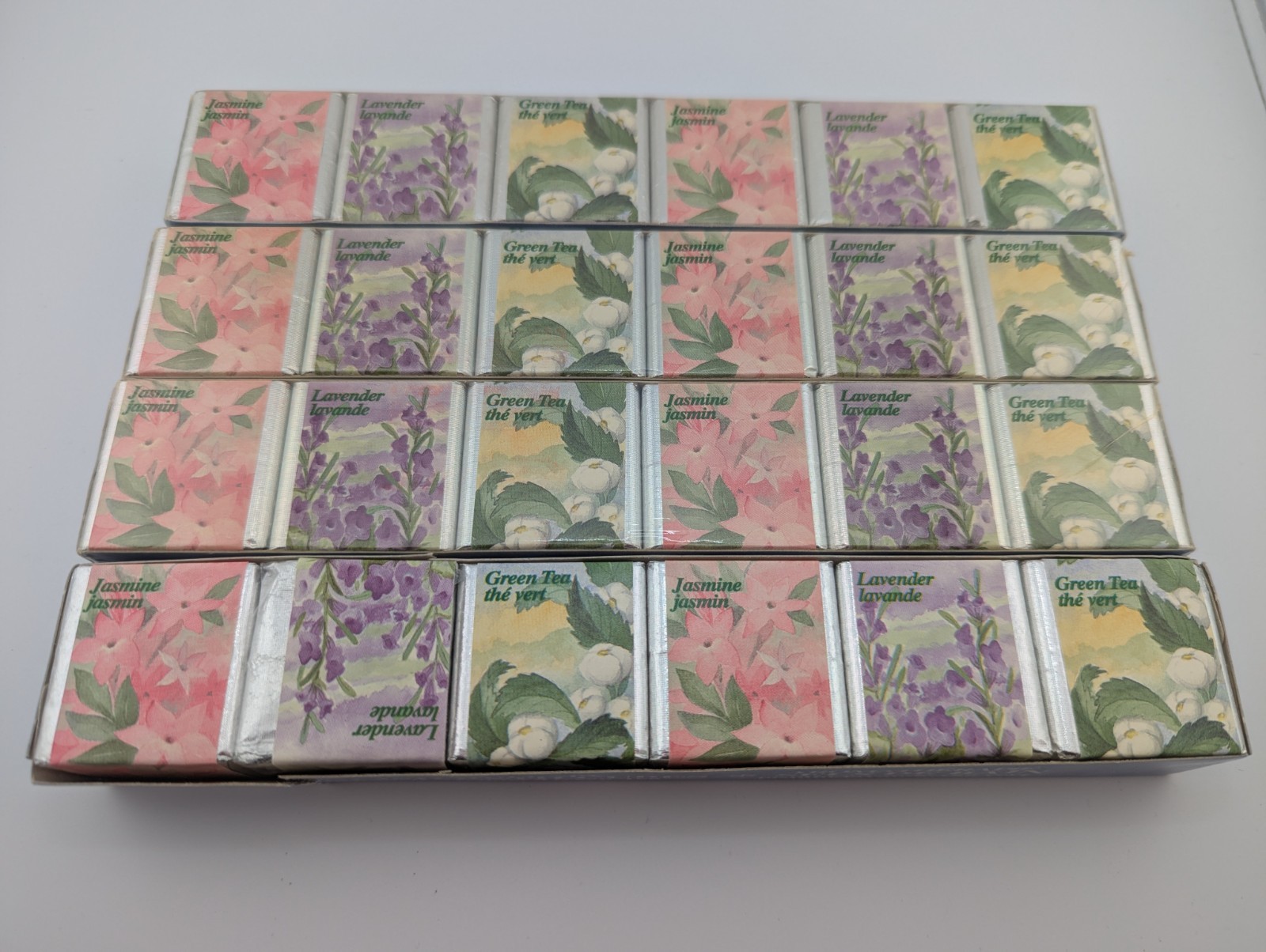 Vintage Aromatherapy English Bath 24 Cubes Jasmine Green Tea Lavender
