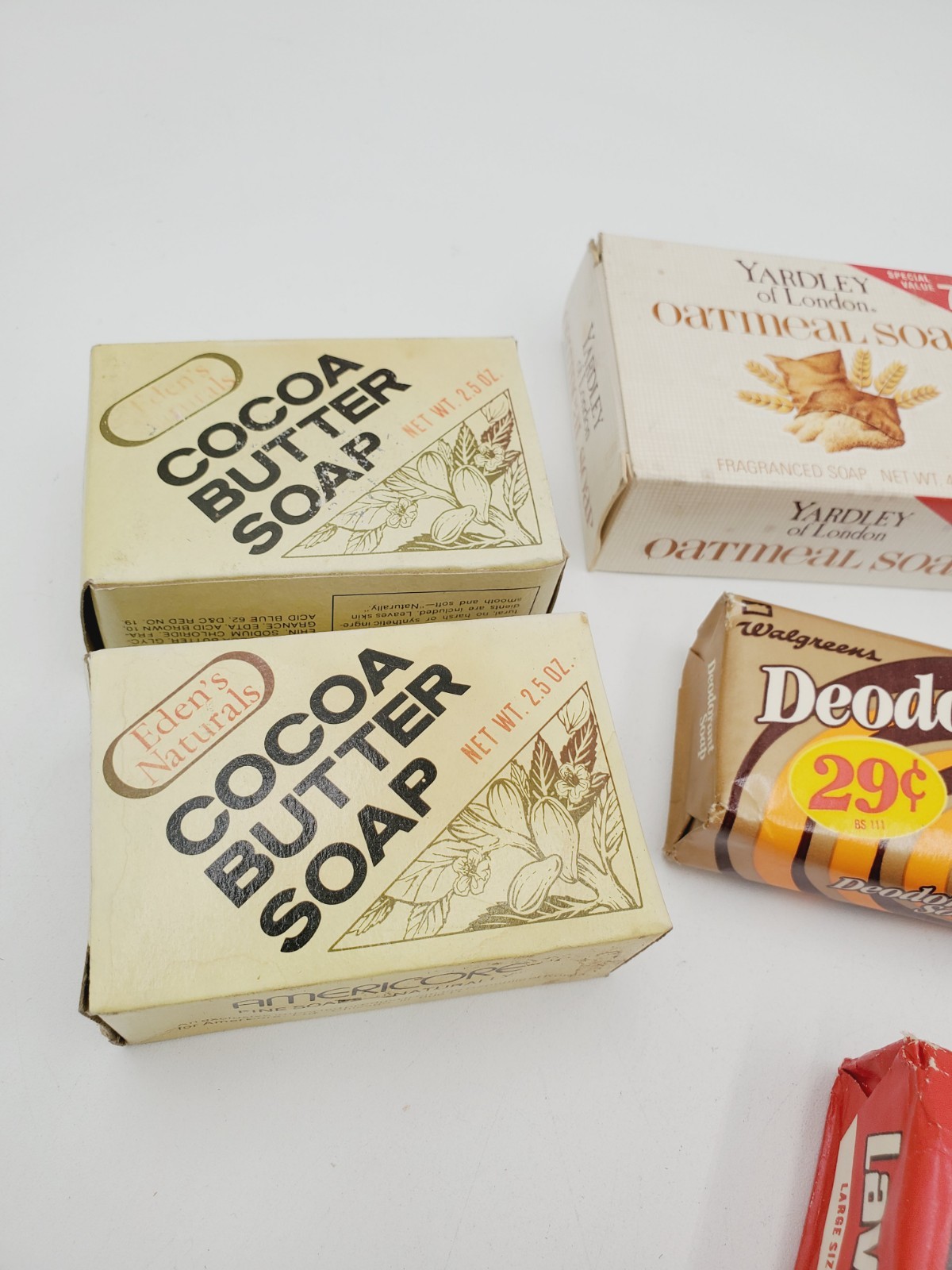 NIB Vintage Soap Bars Mixed Lot of 9 Walgreens Yardley Gold Metal Lava