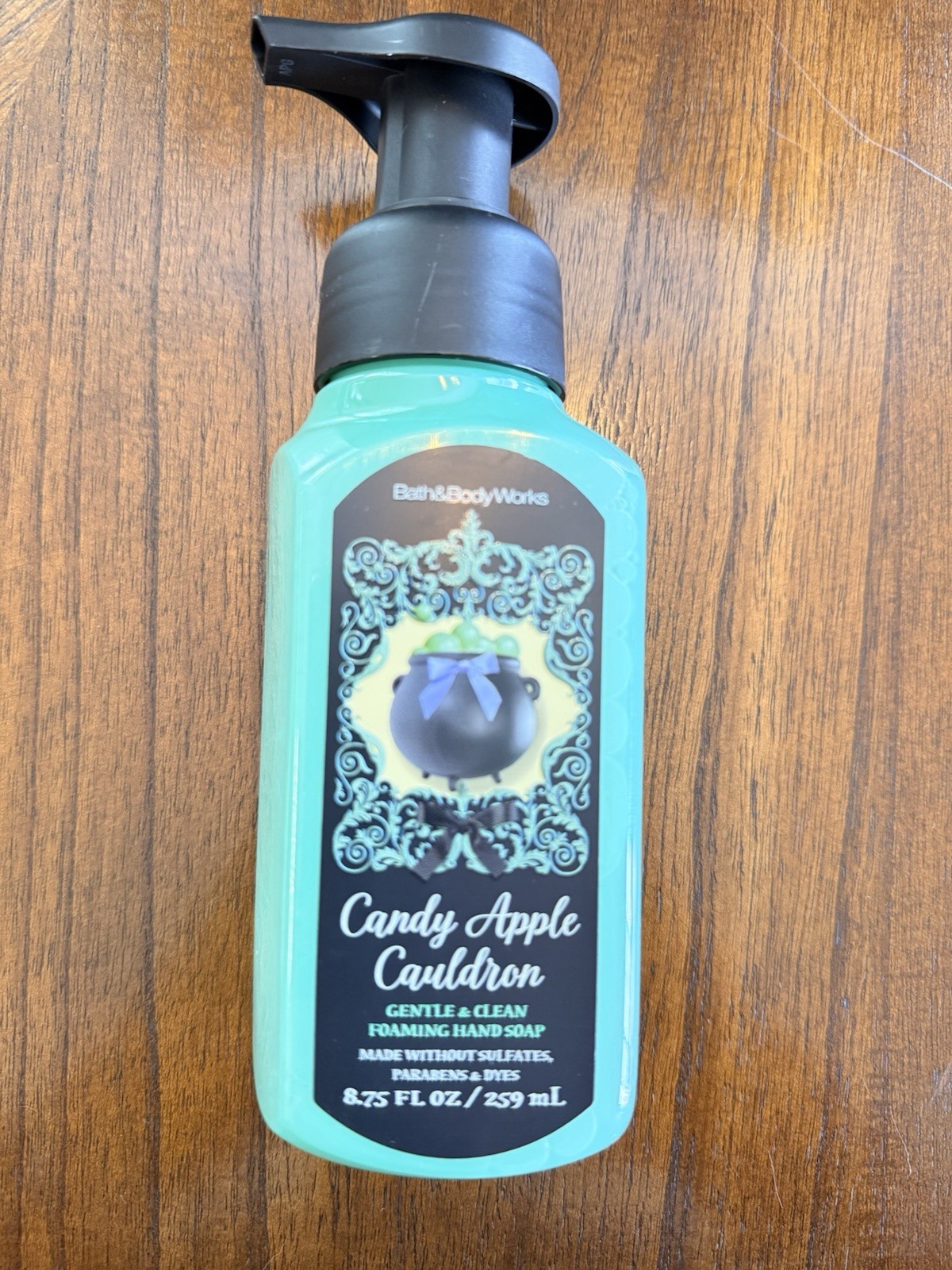 Set Of 6 Bath & Body Works NEW CANDY APPLE CAULDRON Foaming Hand Soap 8.75 Floz