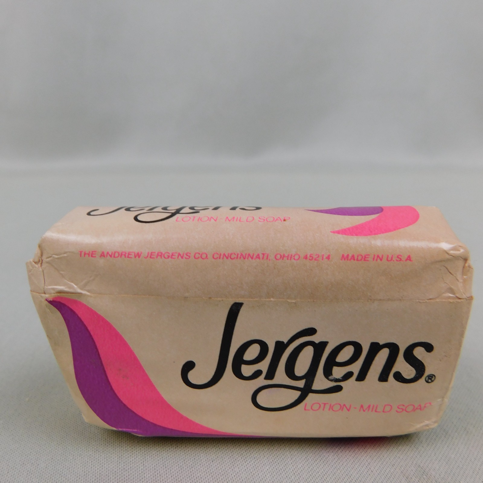 Vintage NOS Jergens Lotion-Mild Soap 3oz Bar Soap in Package #A314