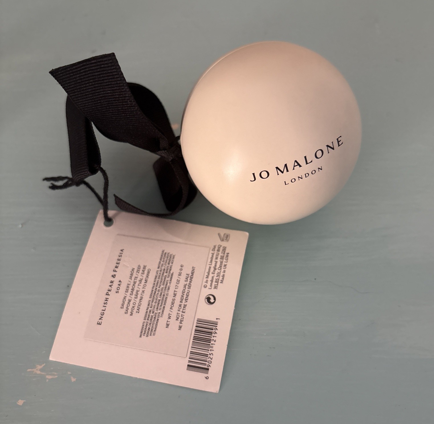 Jo Malone English Pear & Freesia Perfume Soap Bauble Ornament – NWT