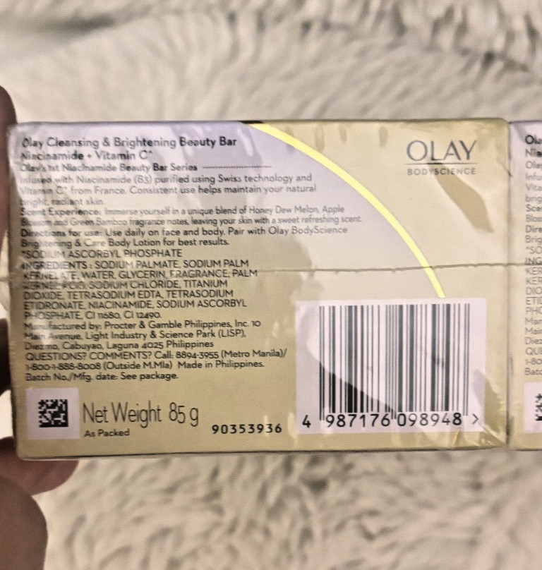 Olay Body Science Soap B3 and Vitamin C Niacinamide Beauty Bar 8 soap bars