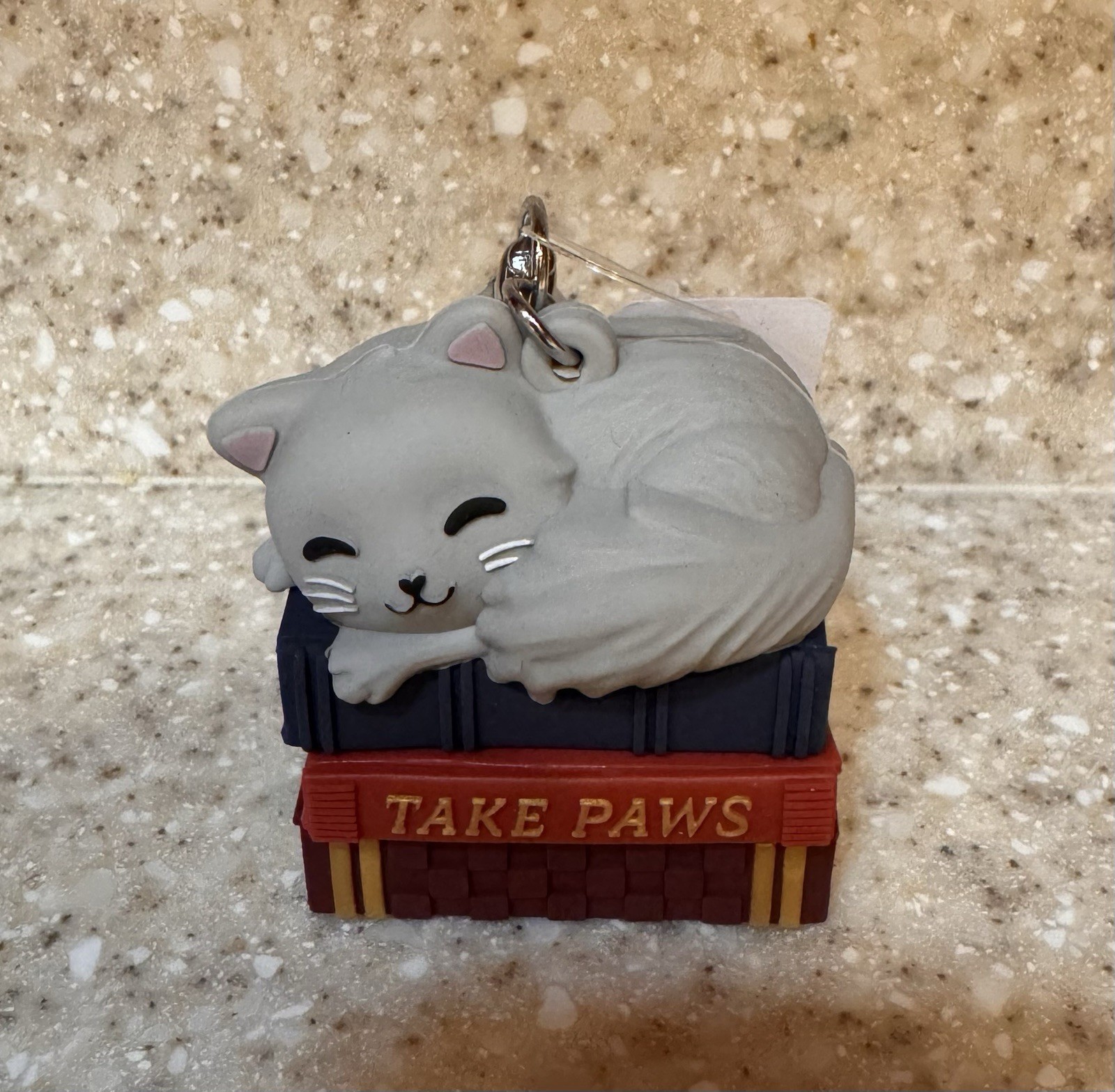 NEW Bath & and Body Works Take Paws Napping Kitty CAT on Books Pocket Gel Holder