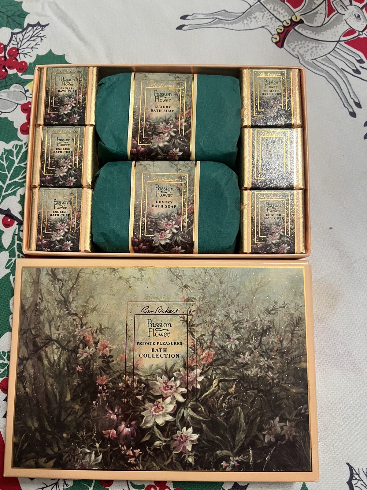 Ben Rickert Private Pleasures Bath Collection- Soap – Passion Flower- Bath Cubes