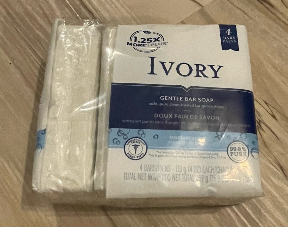 Classic Original Ivory White Bar Soap 4oz X 4 Bars 99.44% Pure Clean Simple