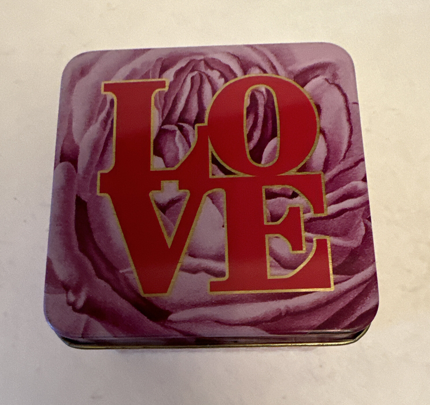 MUSE 5 Oz Wild Lavender Scented Soap Metal Keepsake Tin, Triple Milled~Veg Based