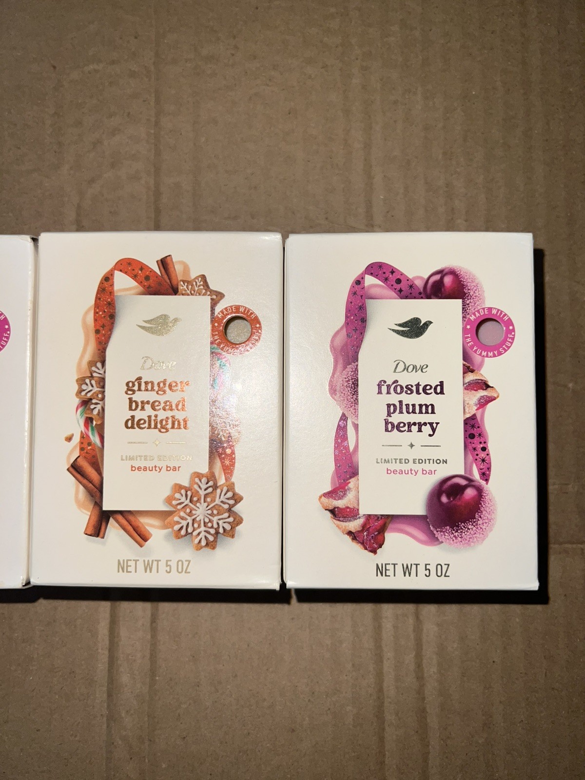 3 Bars Dove Limited Edition Holiday Bar Soap Plum Berry & Gingerbread delight