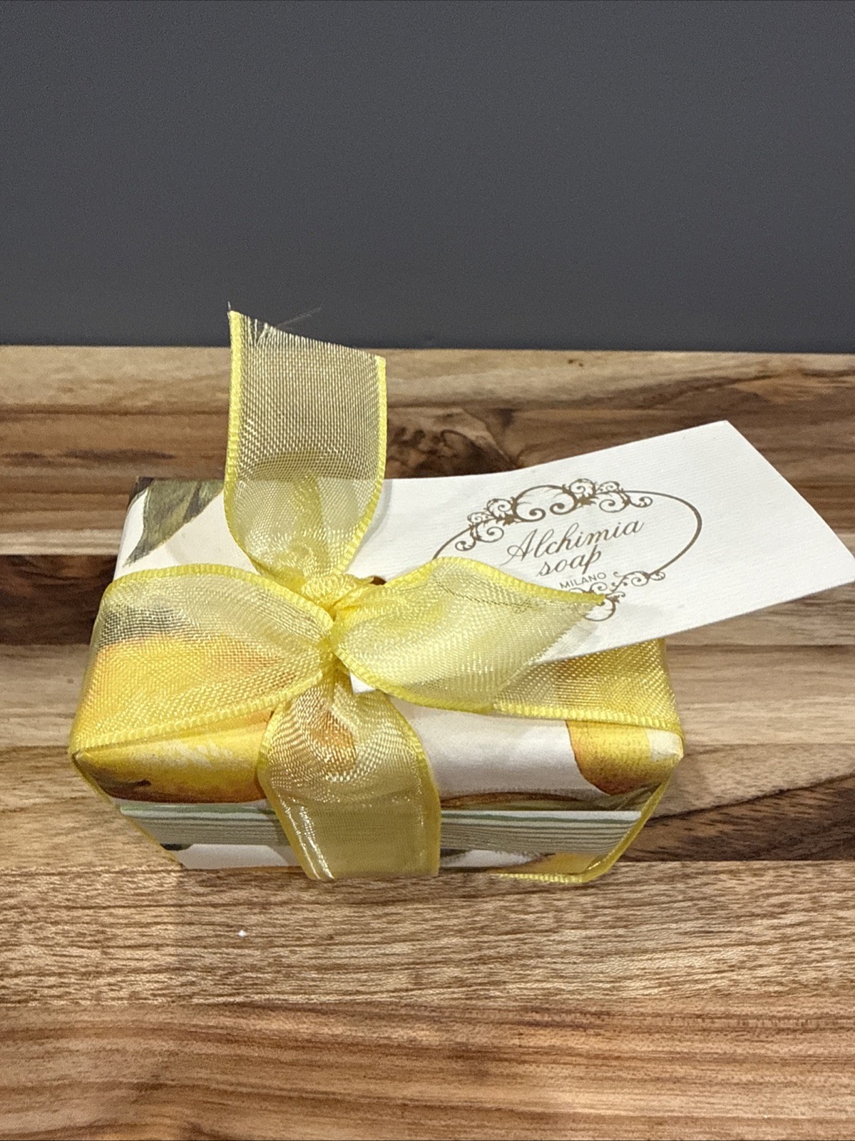 Alchimia Soaps Set of Three Lemon Scented Soap Bars 3x100g/10.5 Oz