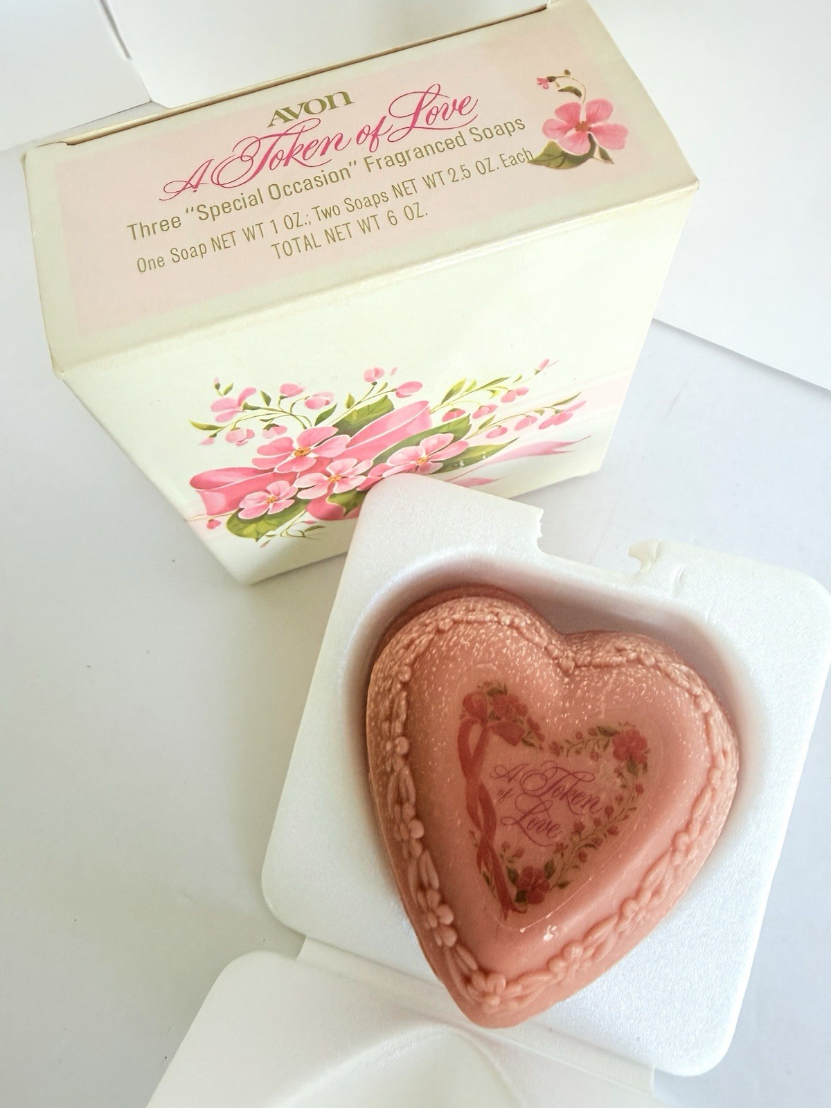 Vintage Avon Soaps Lot – Nesting Heart love Soaps & 2 Garden Floral Soaps – NEW