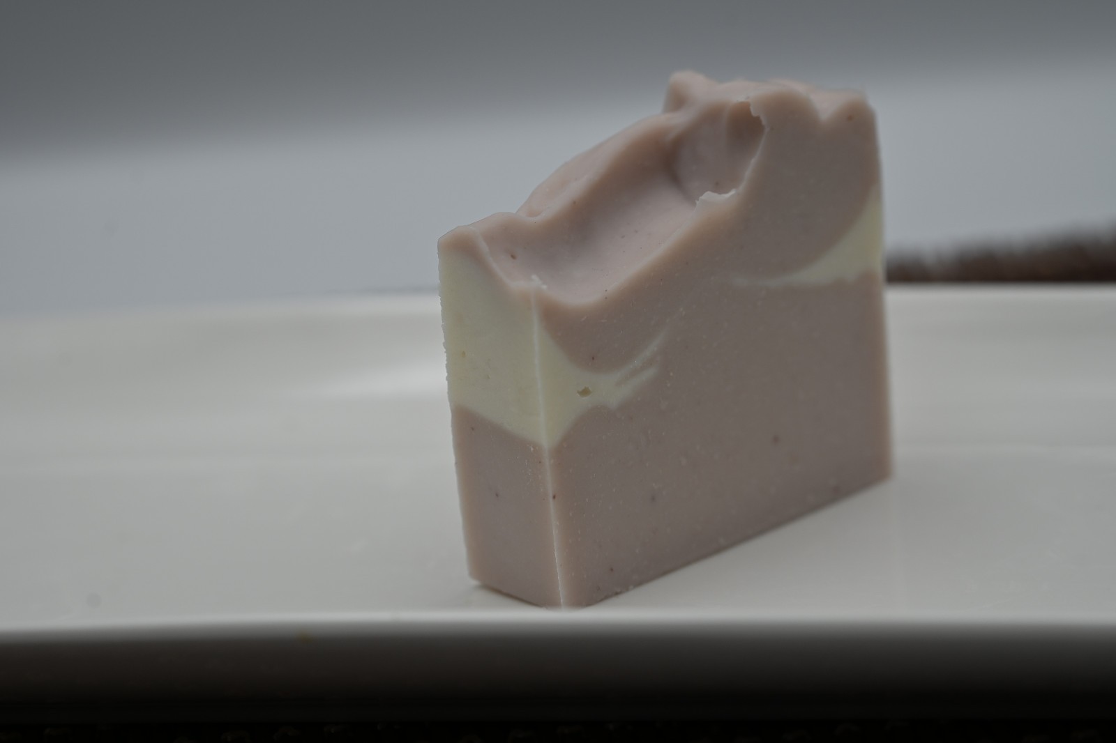 Le Luxe Lather, Luxury Artisan Soap, “Phoebe”.. Lavender scented..