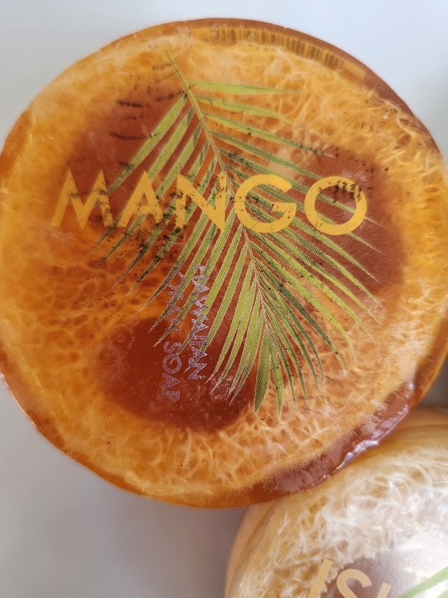 Maui soap company Lot of 5 soaps Coconut Mango Hawaiian Waters Island Sands