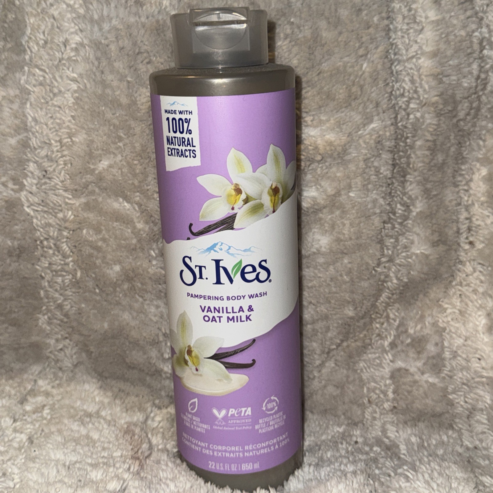 St. Ives Pampering Body Wash Vanilla and Oat Milk 22oz Plastic Bottle