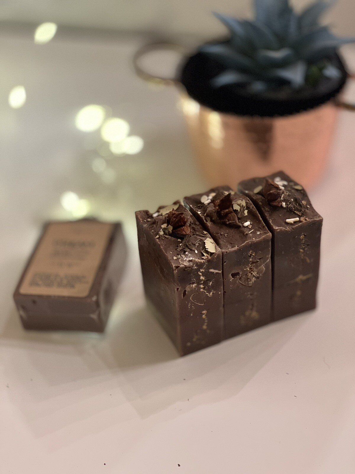 Dream soap Bar 5OZ Artisan Soap, HANDMADE Sandalwood,frank&myrhh,clove EXFOLIATE