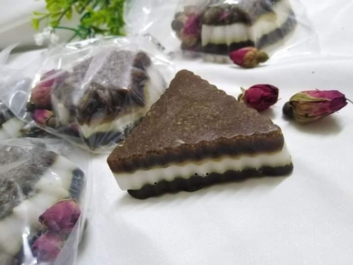 Handmade Natural Soap Bar – Organic Plant-Based Moisturizing Skin Care