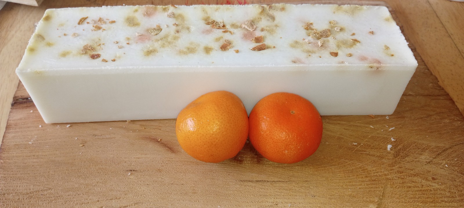 SOAP Goat’s Milk Orange Peel With Dry Orange peels Big Bar