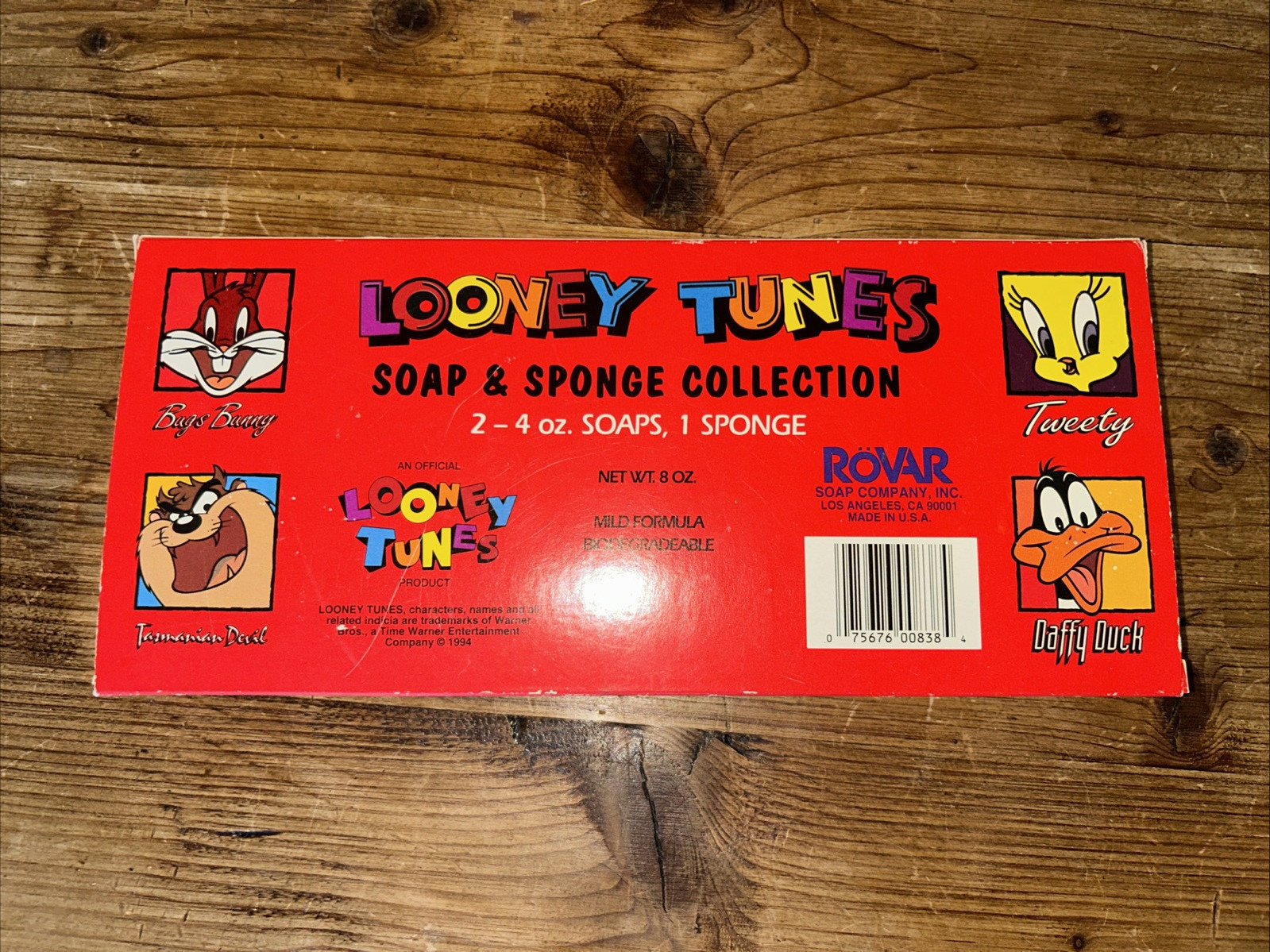Looney Tunes Soap Set W/ Tweety Sponge and Bugs Bunny/ Daffy Duck Soap by ROVAR