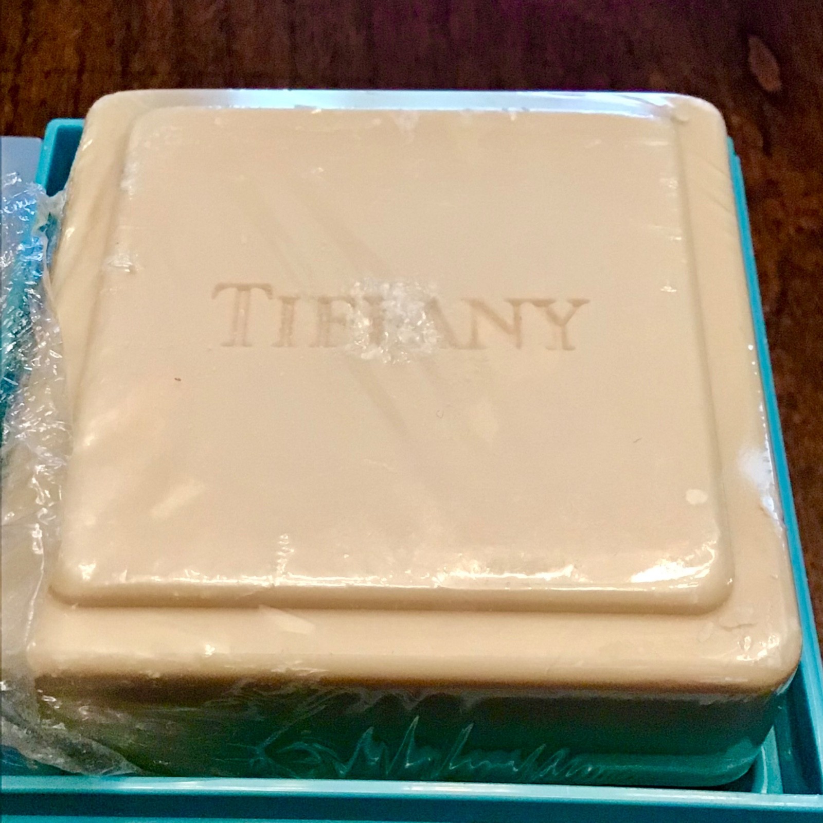 Tiffany & Co. 3.52 Oz. Net Wt. 100G Perfumed Soap in Case Unused READ