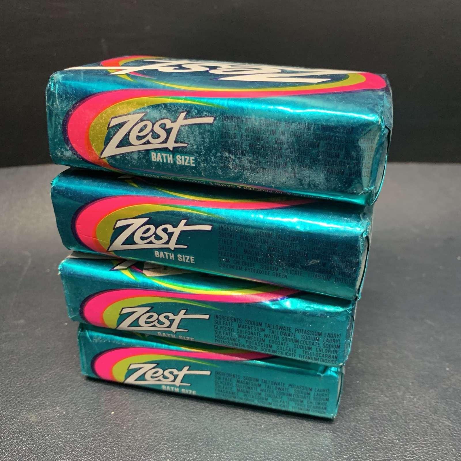 Vintage Zest Deodorant Beauty Bar 5.5 Oz Bath Size 4 Bars 1980s.