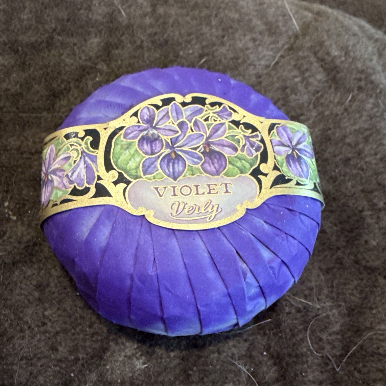 Vintage Violet Verly Soap 1 Cake Bar Scented Fragrance 5.2 oz New Box
