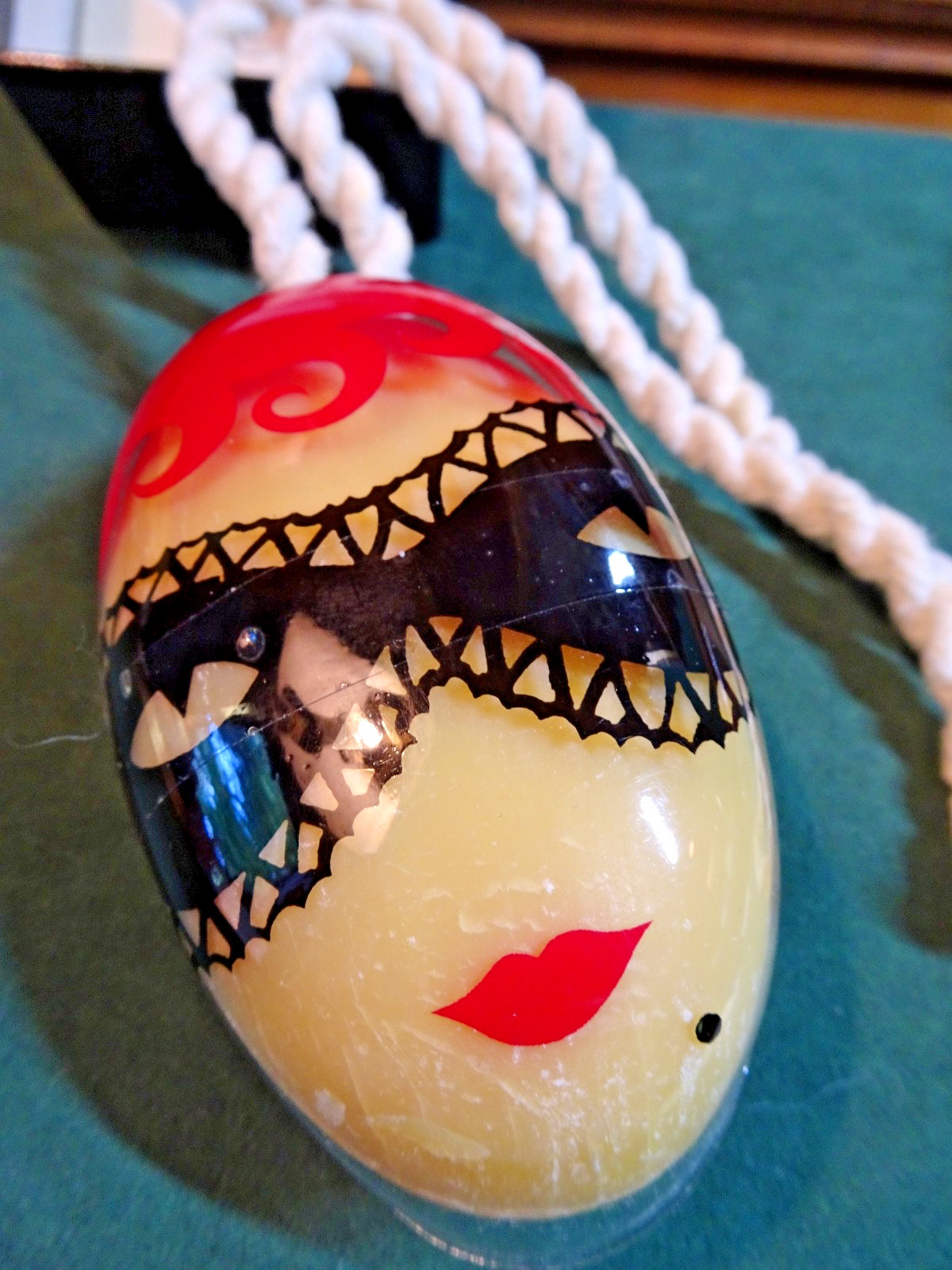 SHULTON ART DECO SHOWER & BATH SOAP ON A ROPE CORD, USA, WOMAN MASK, USA