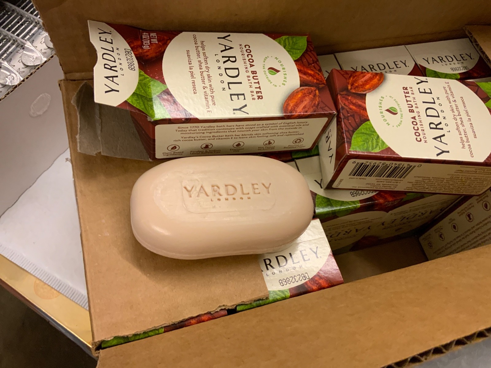 Yardley London Bath Bar Soap with Cocoa Shea Butter & Vitamin E 4 oz Pack of 24