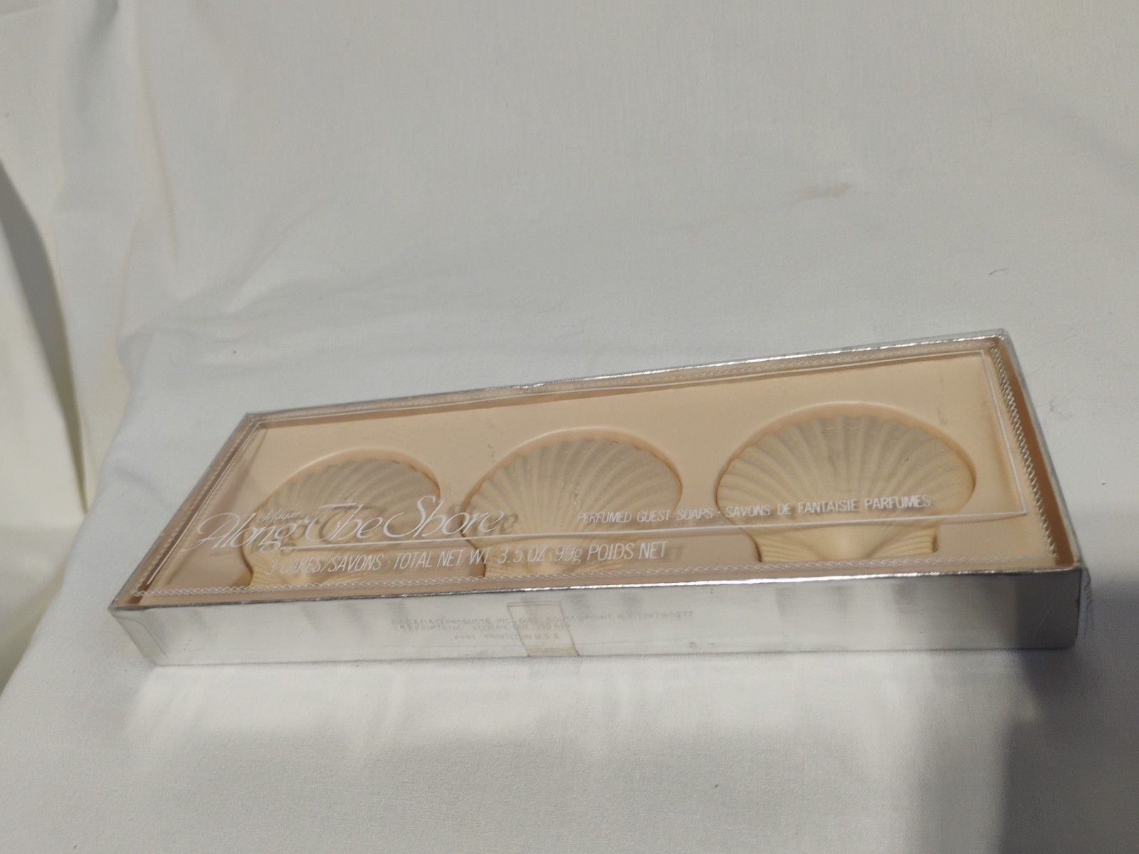 Delagar ALONG THE SHORE Seashell Perfumed Guest Soaps 3.5 oz New Old Stock