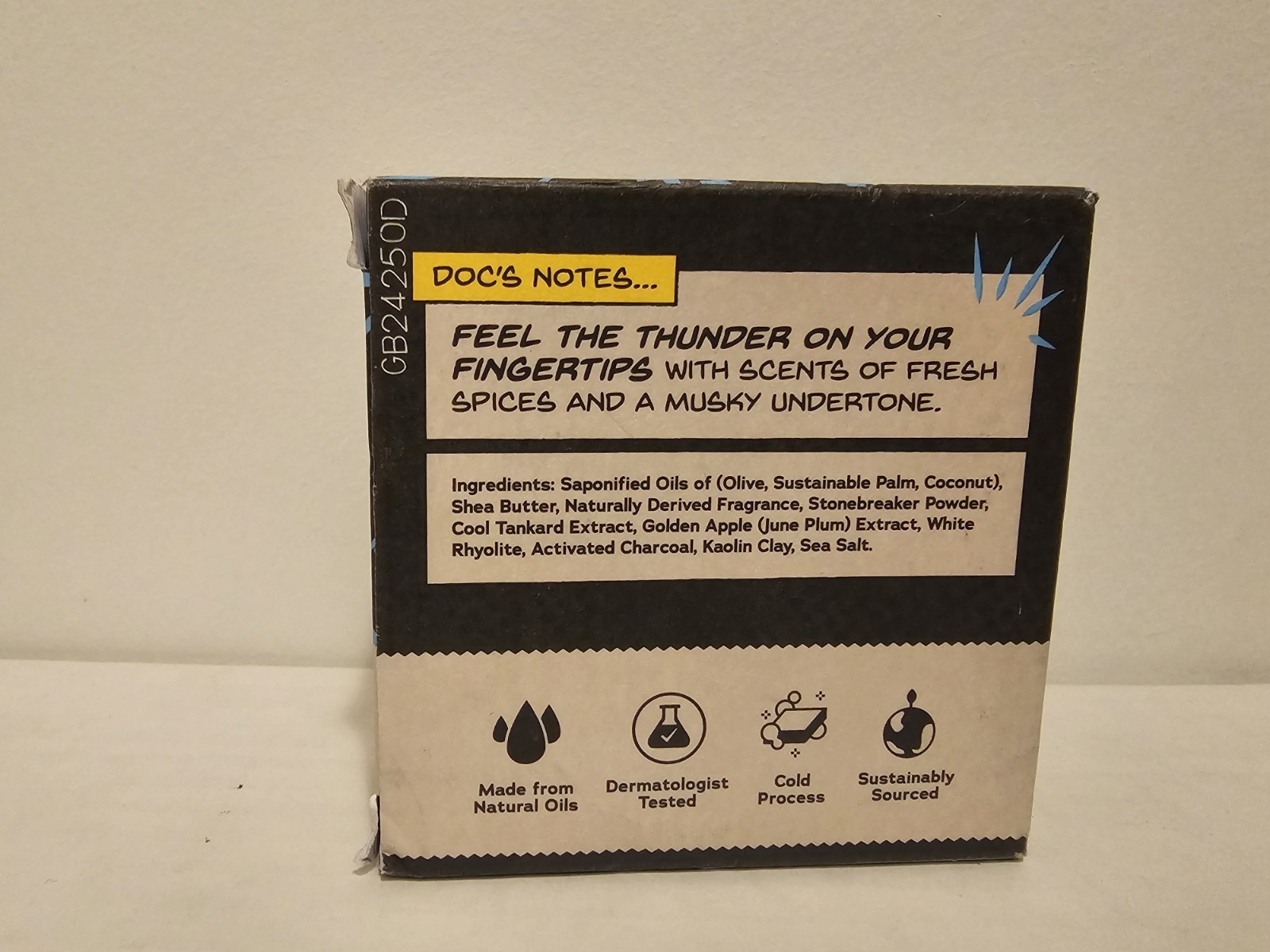 DR. SQUATCH Men’s All Natural Bar Soap – Thor Divine Storm – 5oz