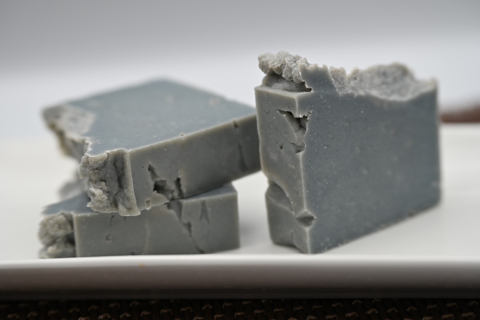 Le Luxe Lather, Luxury Artisan Soap, “Wendy”.. Gardenia scented..