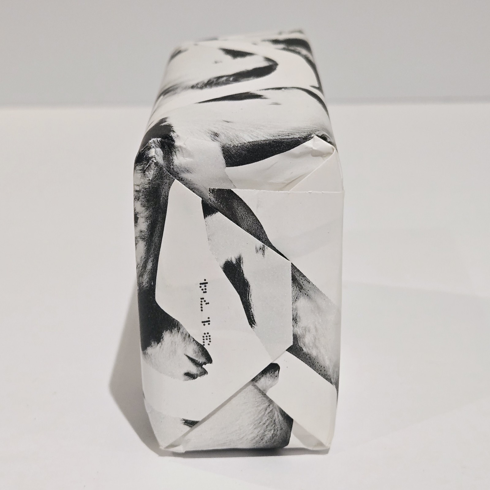 BEEKMAN 1802 BIG 9 oz. Goat Milk & Shea Butter Bar Soap VANILLA ABSOLUTE