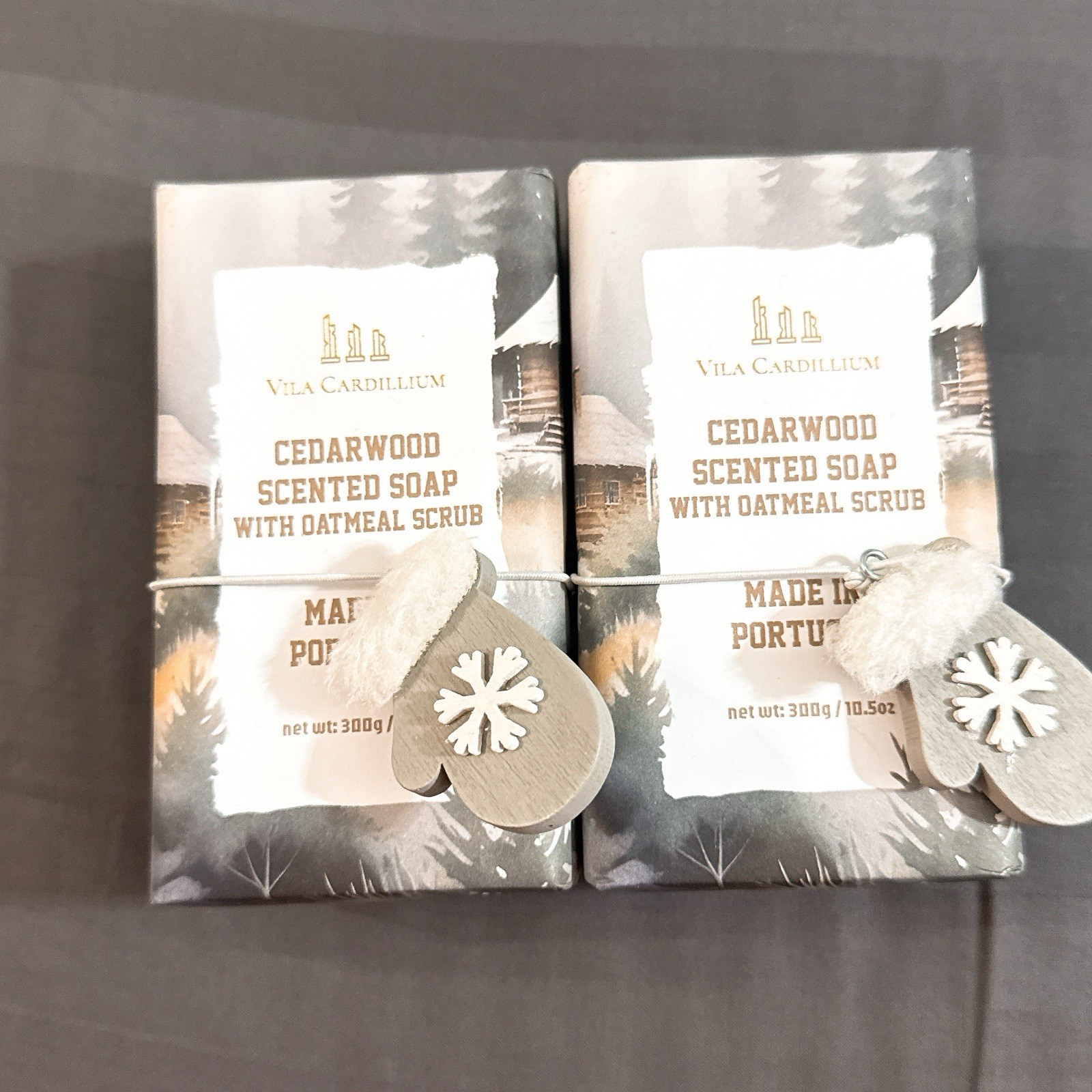 2X Vila Cardillium CEDARWOOD Scented Soap WITH oatmeal Scrub 300g/10.5oz