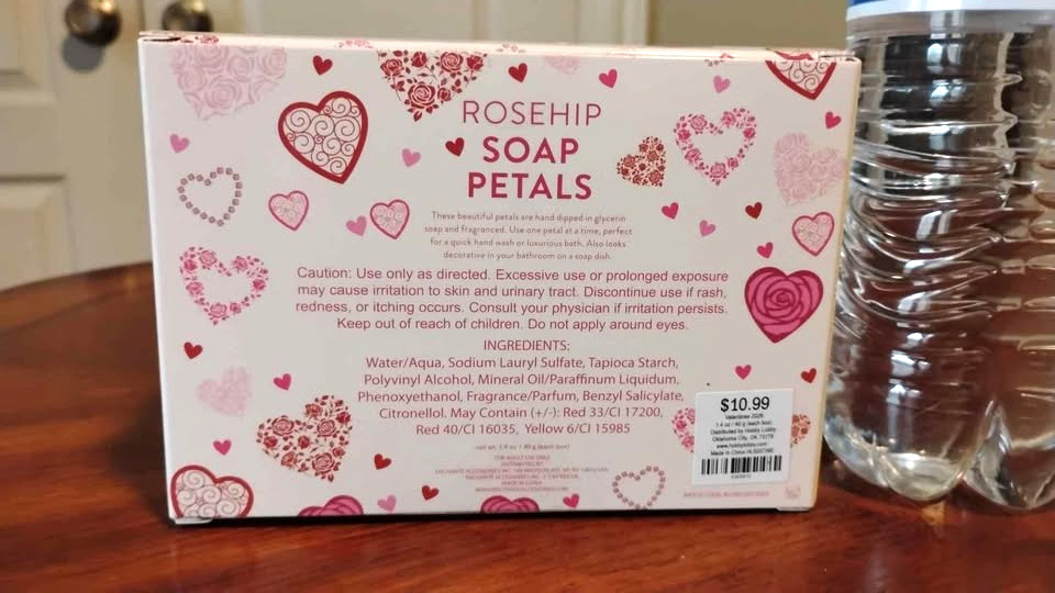 Soap roses, set of 12 in box Valentine wedding