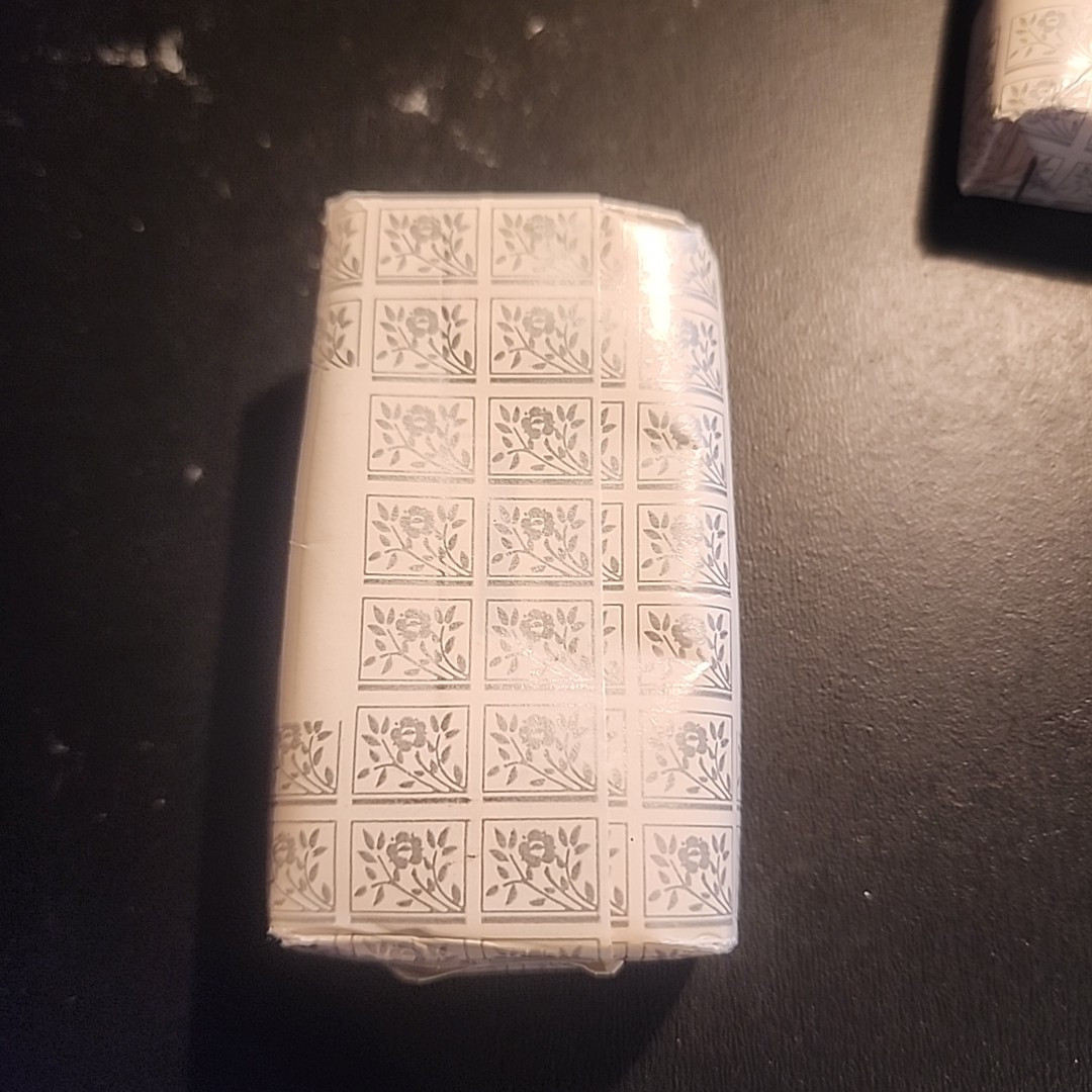 AVALON & GRAY Travel Sized Bars Set Of 3 Soaps